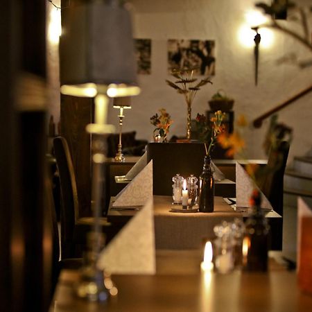Burghotel Bad Belzig Бельциг Экстерьер фото